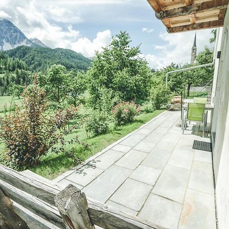 Appartement Il Maschun Im Historischen Engadinerhaus à Scuol Extérieur photo